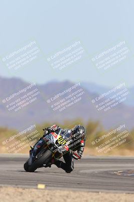 media/Mar-21-2025-CVMA Friday Practice (Fri) [[30cd4fe323]]/3-Racer 2/Session 6 (Turn 15)/
